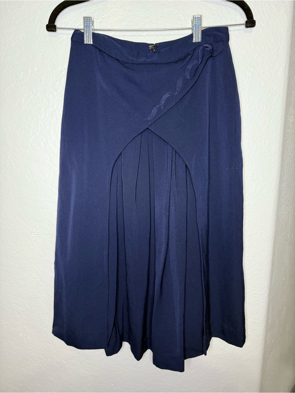 Pura Lana Vergine Navy Midi Wrap-Pleat Skirt #2001